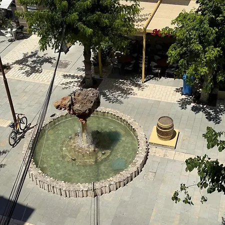Centeral Square Mangalem - * Berat